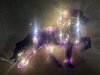 Deko Islandpferd aus Epoxidharz (lila) mit LED